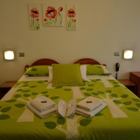 Albergo Alla Valle Di Banne Terst Exteriér fotografie