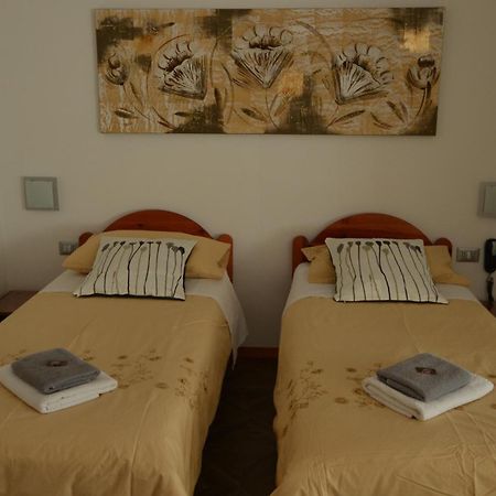 Albergo Alla Valle Di Banne Terst Exteriér fotografie