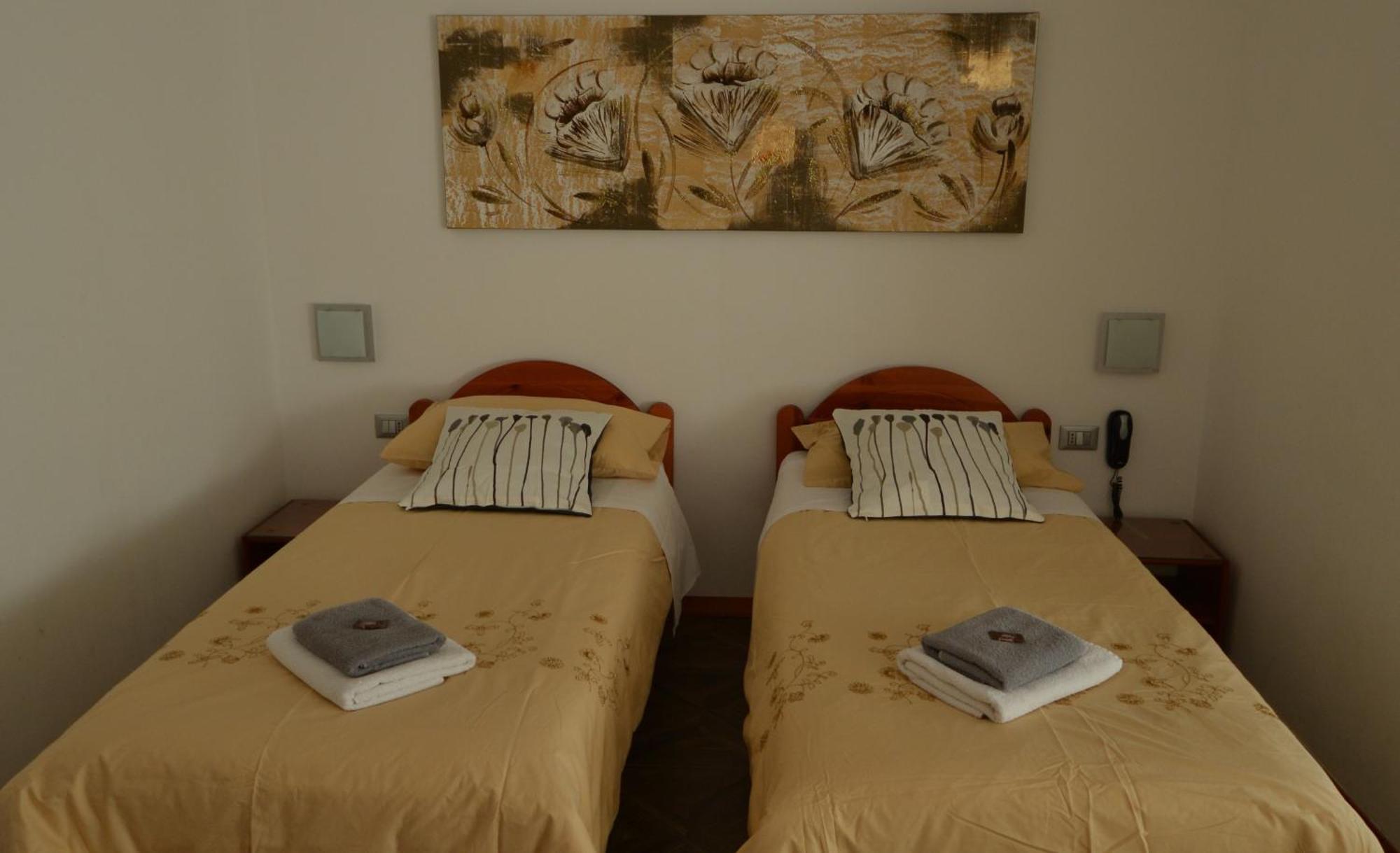 Albergo Alla Valle Di Banne Terst Exteriér fotografie