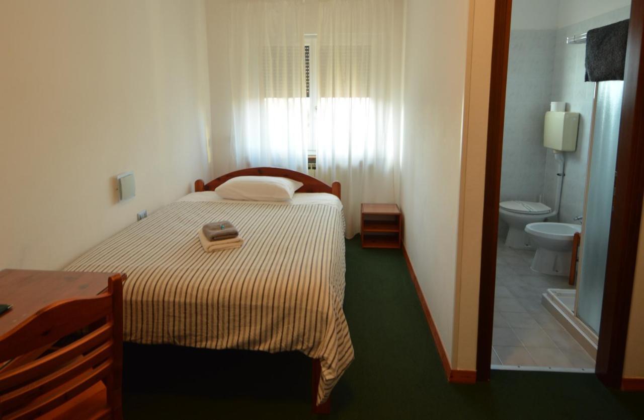 Albergo Alla Valle Di Banne Terst Exteriér fotografie